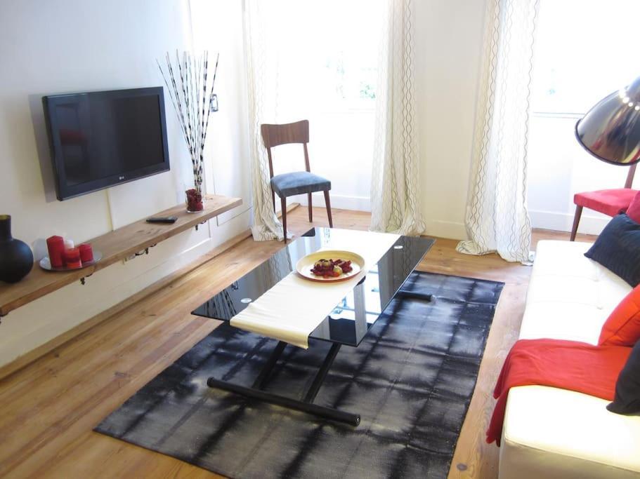 Lisbon Sant'Anna Apartments Bagian luar foto