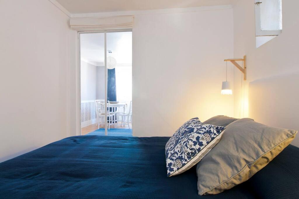 Lisbon Sant'Anna Apartments Bagian luar foto